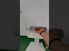 شاشة لمس LCD للافتات الرقمية مع موزع معقم اليدين