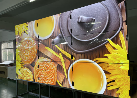 شاشة LCD فيديو جدارية UHD 4K دقة 3X3 لافتات رقمية 55 بوصة 450 بإطار صغير سطوع